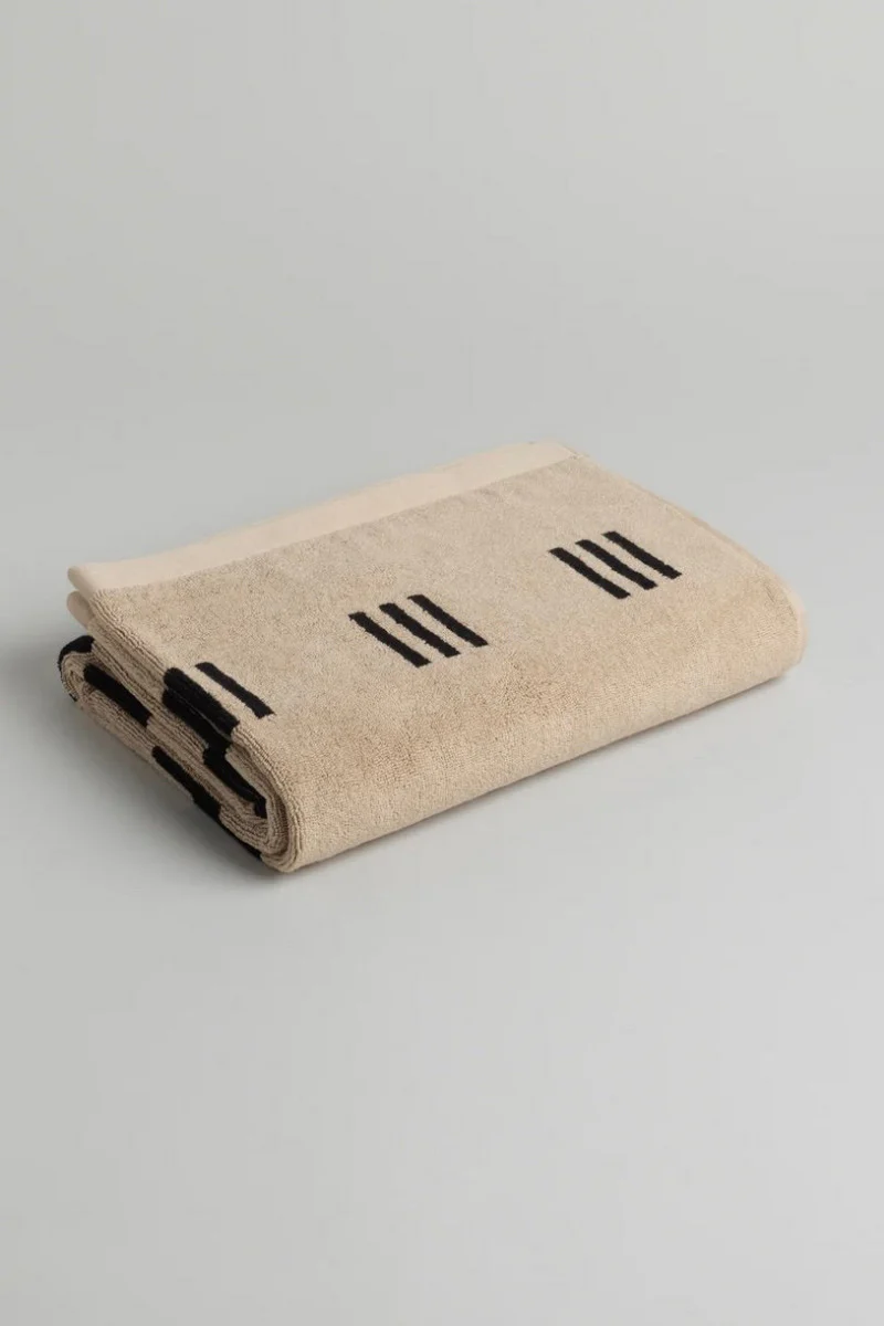 Bath Towels // Sand & Noir