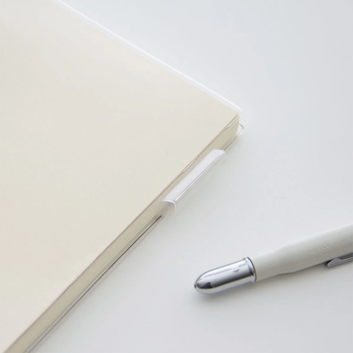 Clear Cover MD Notebook - Image 4