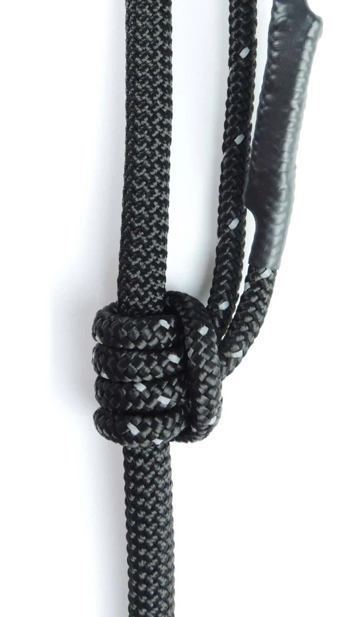 Retractable Leash // Total Black - Image 3