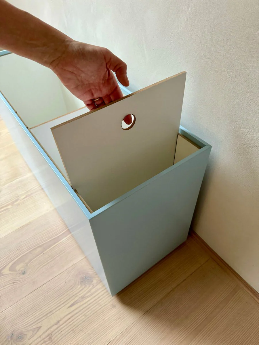 The Container - Image 4
