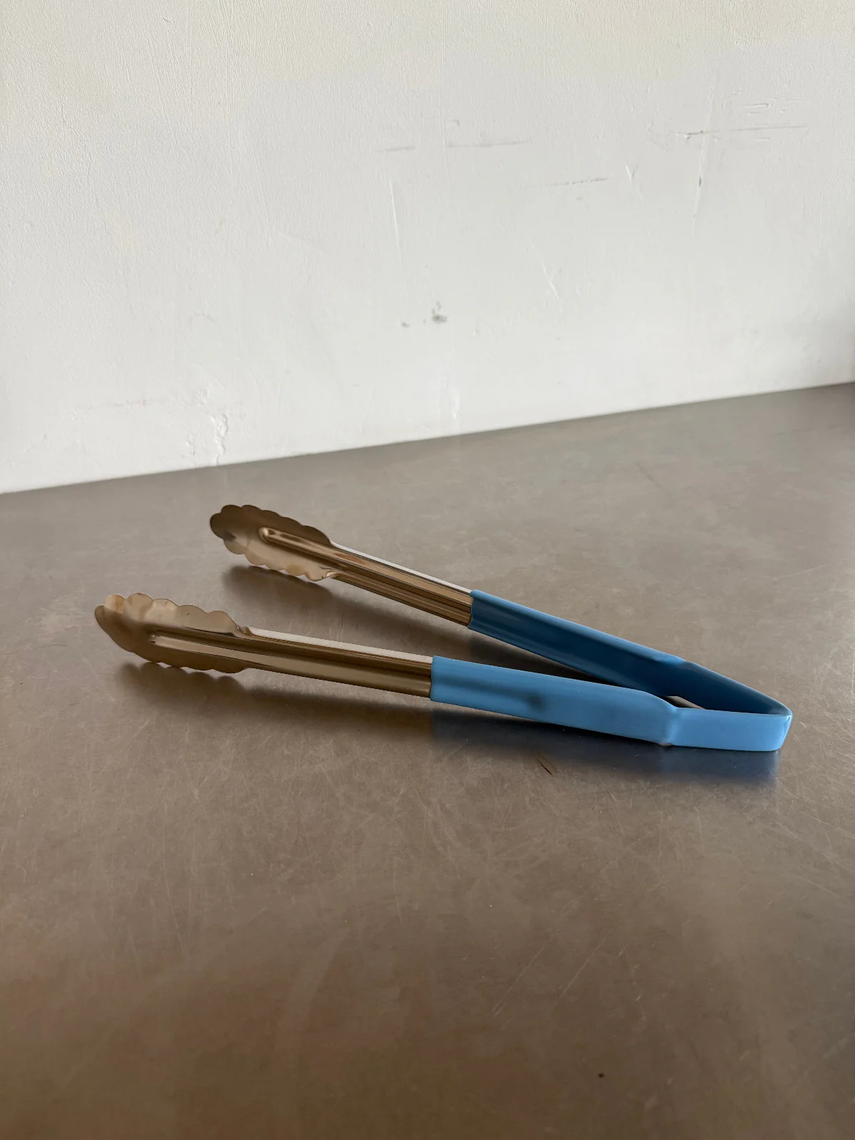 Tongs // Light Blue